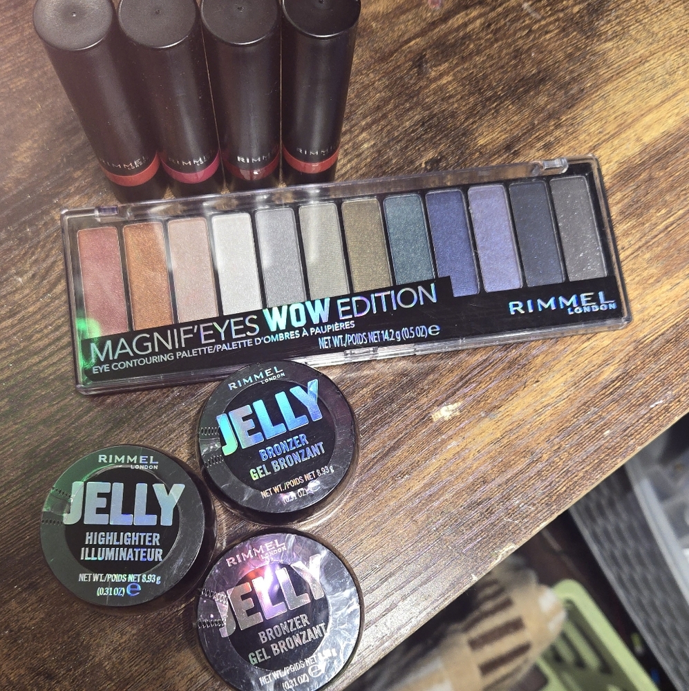 Rimmel Makeup Bundle 8 Items 1 Pallet 3 Highlighters 4 Lipsticks